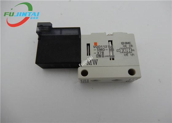 JUKI 750 760 Suku Cadang Mesin Juki Katup Elektromagnetik 4 Arah PV140507000 VQD1121W-5MO-C4-X8B